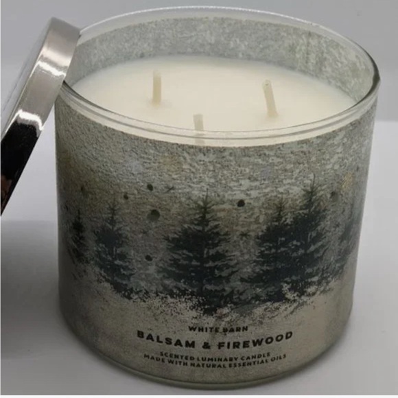 NIB Bath & Body Works Balsam & Firewood 3-Wick Candle. - Picture 2 of 4